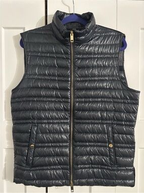 Burberry Black Quilted Lightweight Down Vest with Gold-Zip